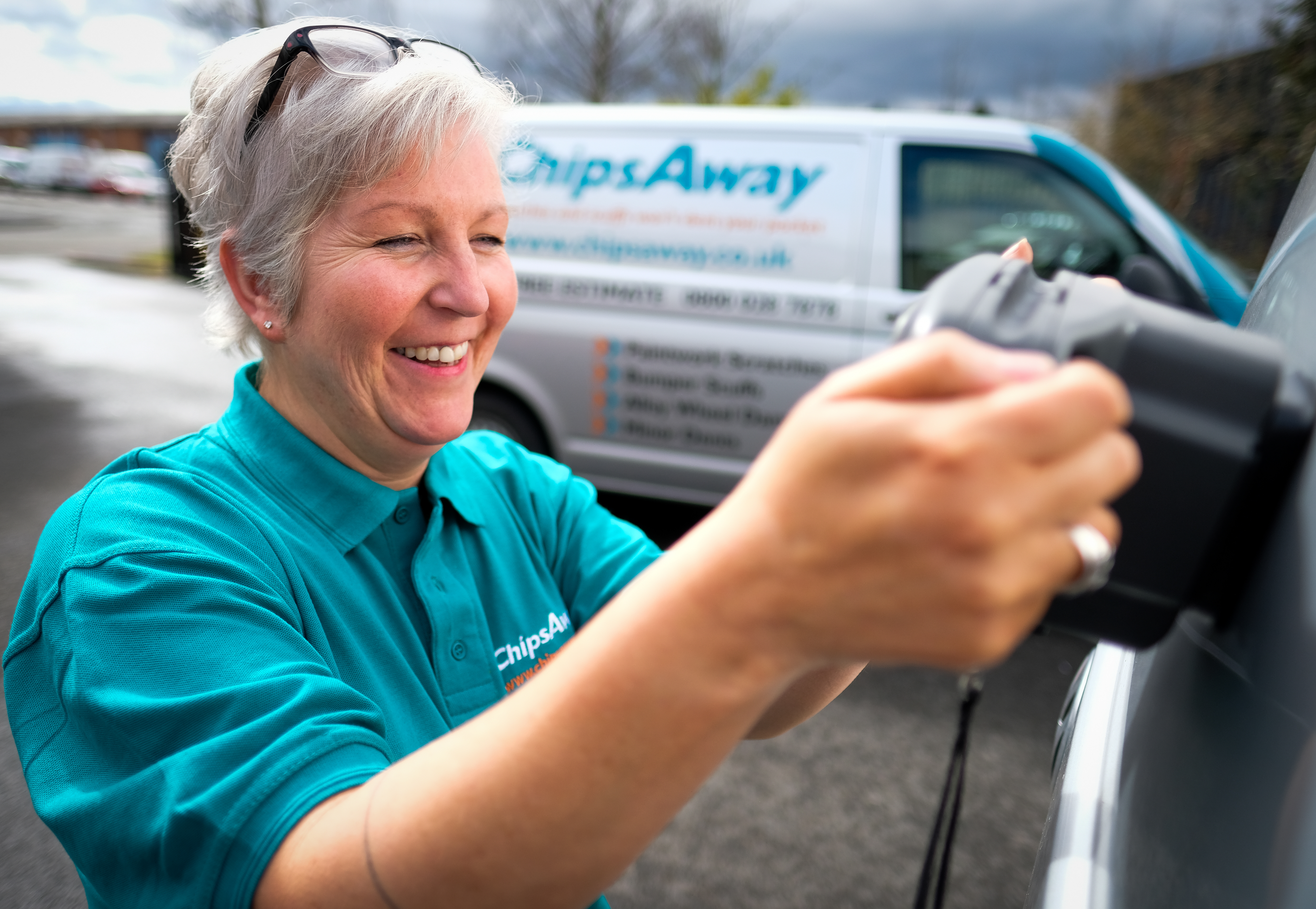 lady chipsaway repair specialist