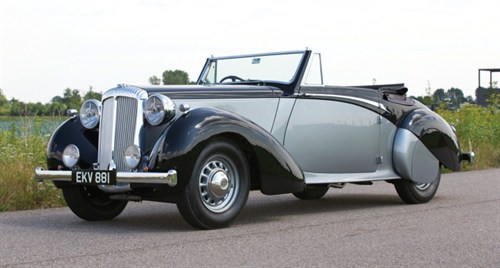 Winston -churchills -1939-daimler -db 18-drophead -coupe -by -carlton -2